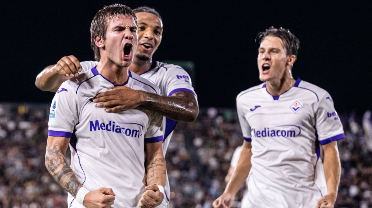 Mastantuono hat-trick inspires Fiorentina to first victory of the season