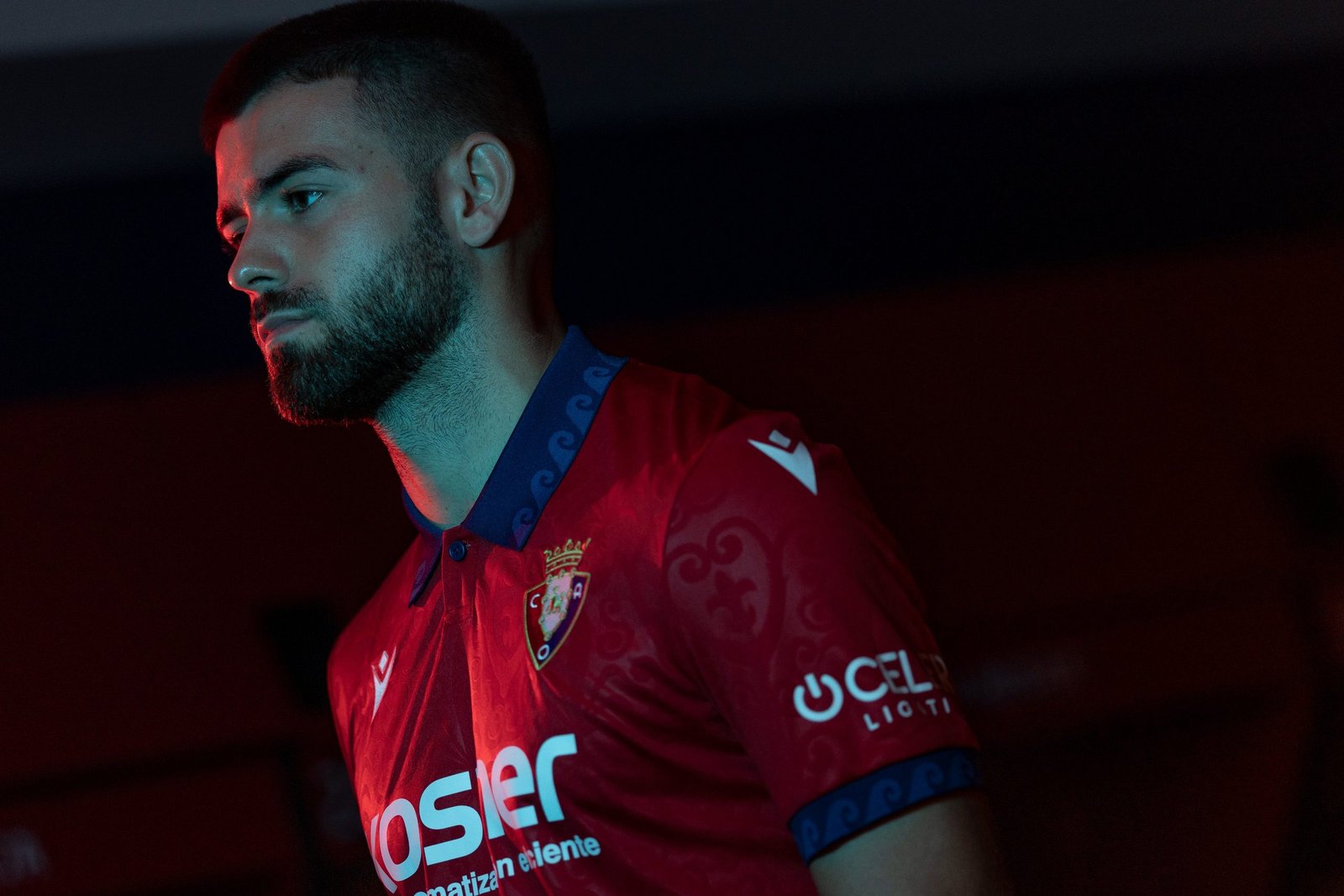 Iñigo Arguibide signs new Osasuna contract