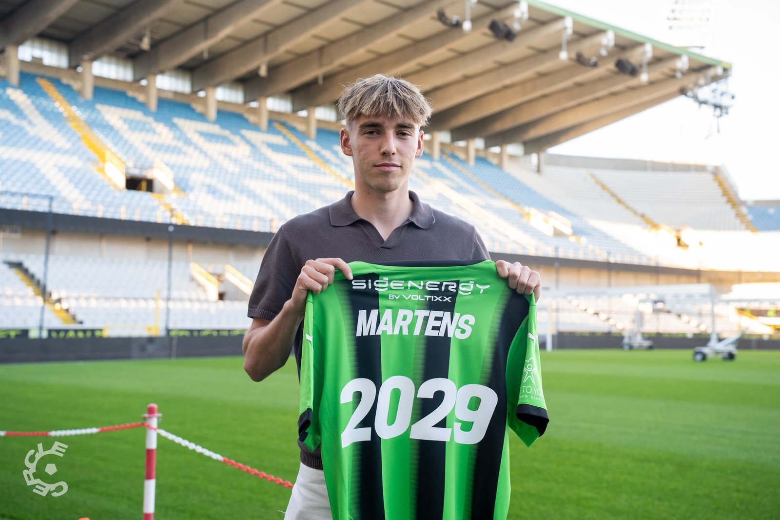 Viggo Martens signs Cercle Brugge contract extension