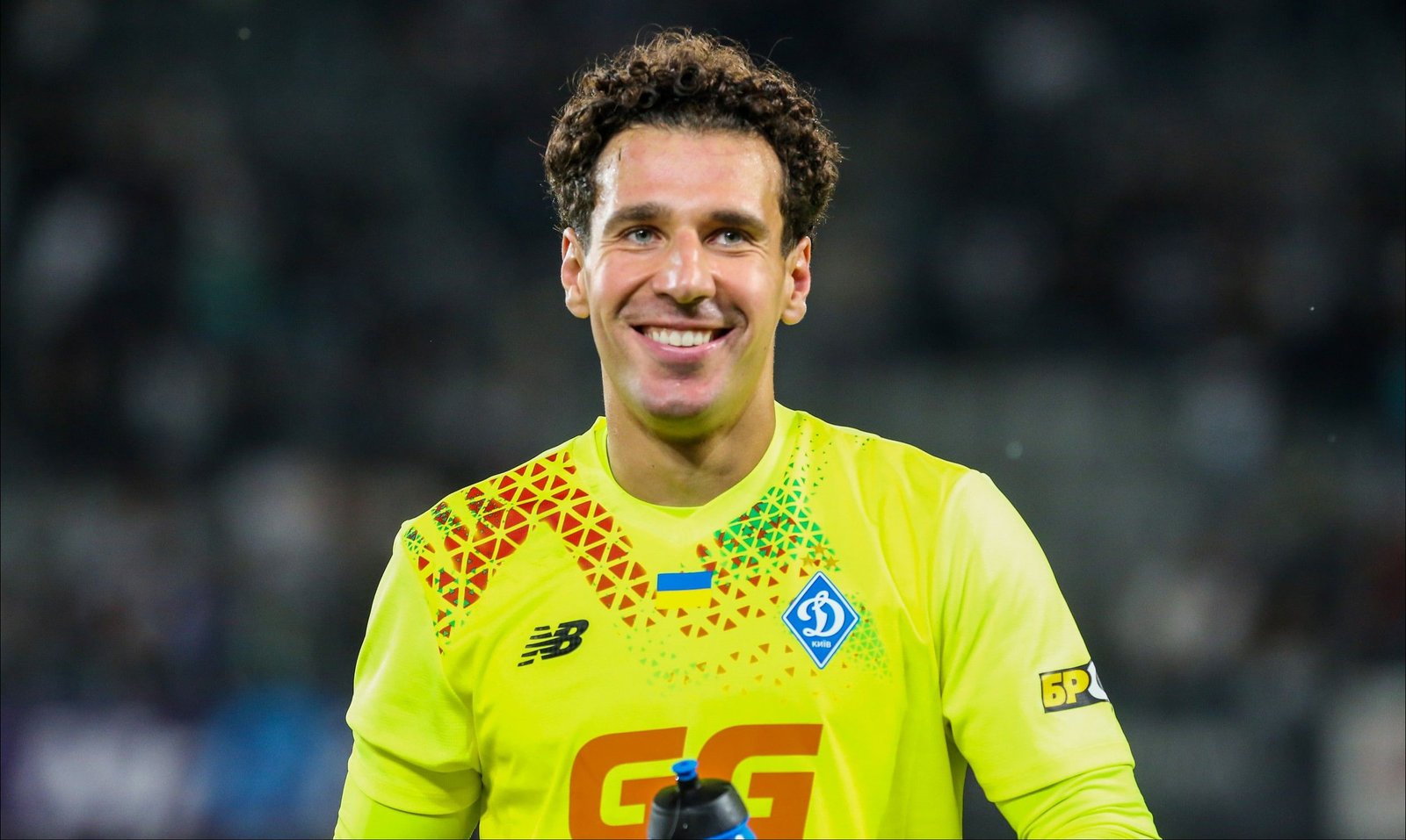 Ruslan Neshcheret extends Dynamo Kyiv contract to 2031