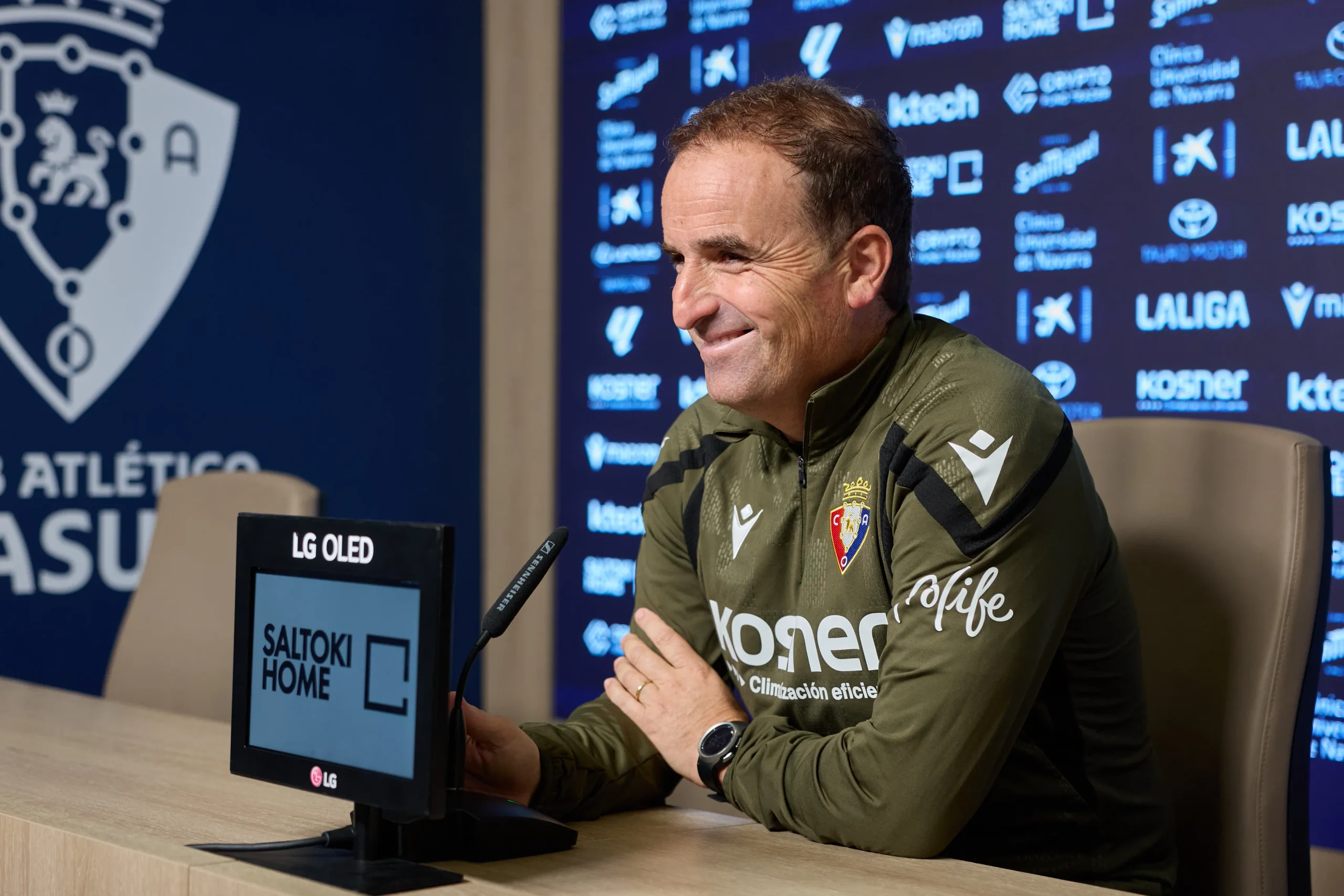 Jagoba Arrasate returns to Osasuna on a deal until 2029